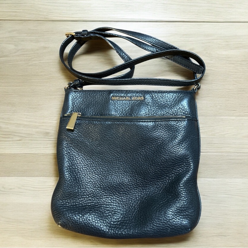Michael Kors crossbody two zipper bag